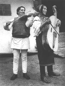 Gardon (po prawej stronie)